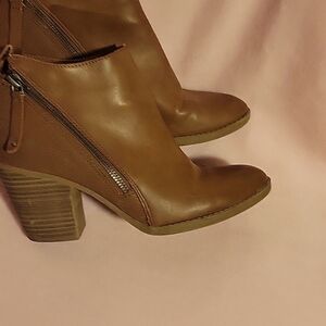 DV by Dolce Vita ankle boots